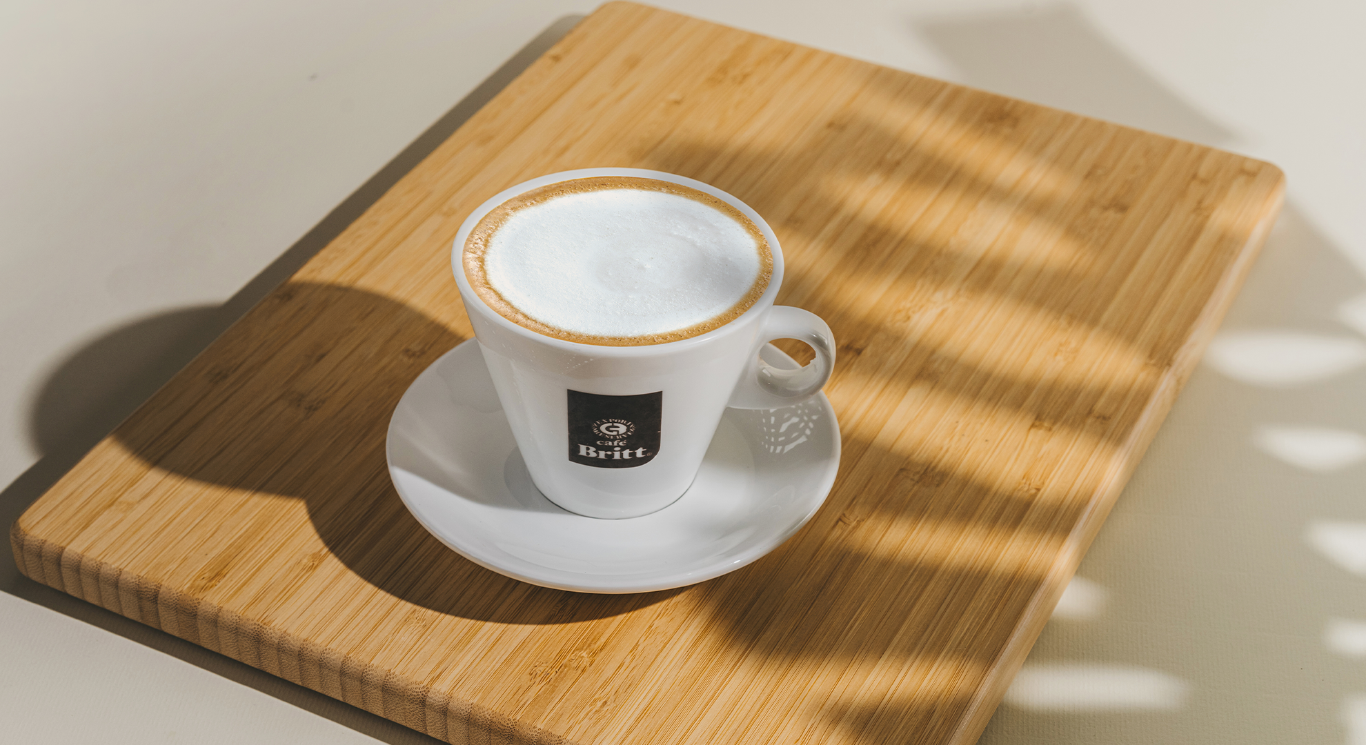 Cappuccino in a white Britt cup